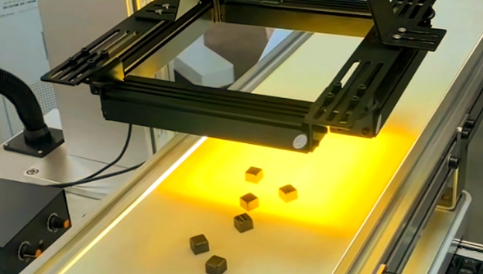 紫外激光打標(biāo)機(jī)廠家直銷：高精度標(biāo)記的明智選擇