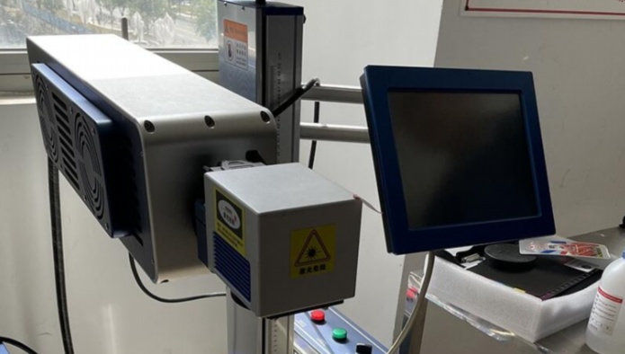 工業(yè)級(jí)紫外激光打標(biāo)機(jī)：現(xiàn)代制造業(yè)的精密標(biāo)記利器