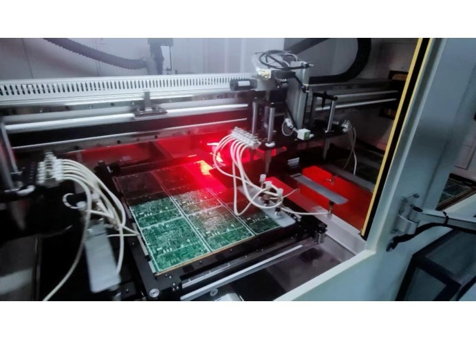 工業紫外激光打標機：高精度標記的現代解決方案