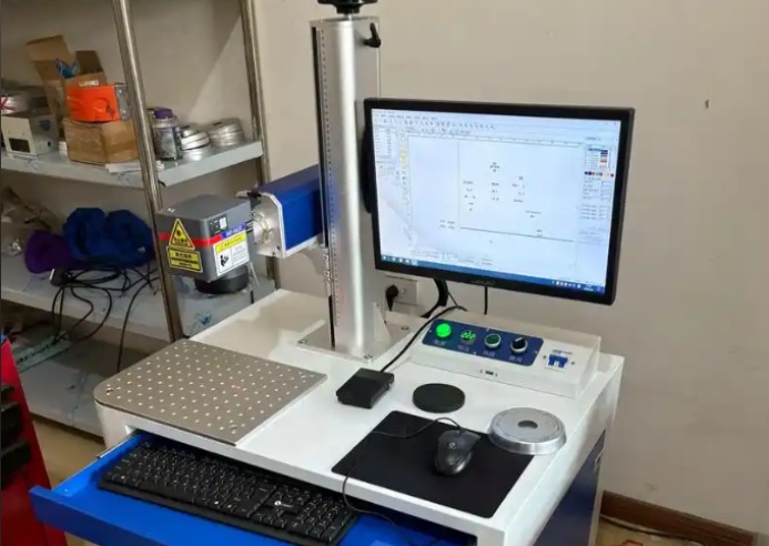 紫外激光打標(biāo)機(jī)維修服務(wù)：保障高精度標(biāo)記的可靠性