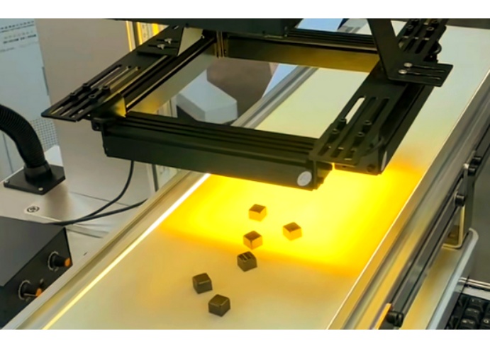 CCD視覺(jué)定位激光打標(biāo)機(jī)PLC通信接口詳解