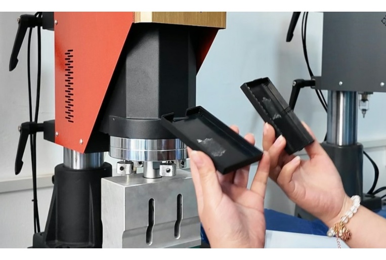 微流控芯片激光焊接質量標準2026年