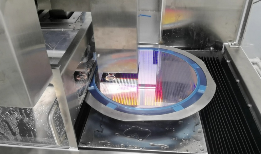 精密劃片機(jī)國(guó)產(chǎn)替代典型客戶案例：成功實(shí)現(xiàn)成本與性能雙贏