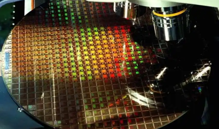 精密劃片機(jī)在不同材料（陶瓷_玻璃_晶圓）下性能對(duì)比