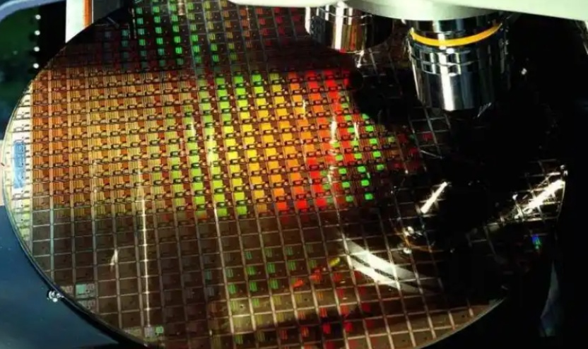 精密劃片機(jī)價(jià)格差異與品牌溢價(jià)分析