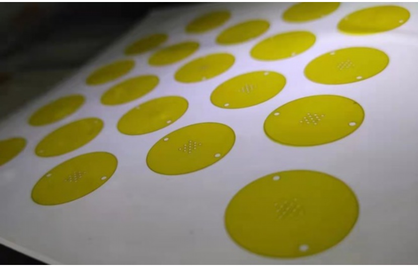 激光模切機不同型號對比：桌面式_分體式_一體式