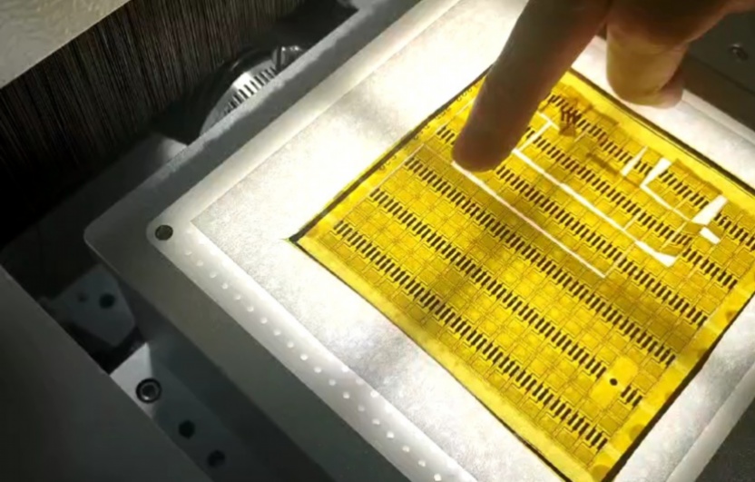 激光模切機客戶實測對比：國產(chǎn)VS進口