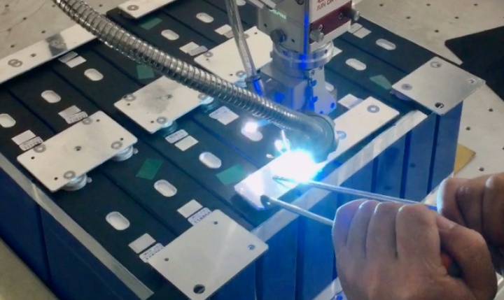 動(dòng)力電池激光焊接設(shè)備市場(chǎng)現(xiàn)狀與發(fā)展報(bào)告