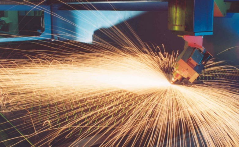 小幅面激光切割機(jī)一體化產(chǎn)線解決方案報(bào)價(jià)解析