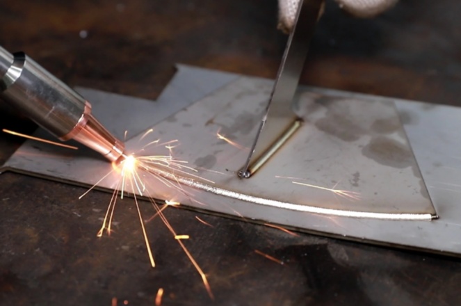 光纖激光焊接機在新能源電池焊接中的關鍵技術