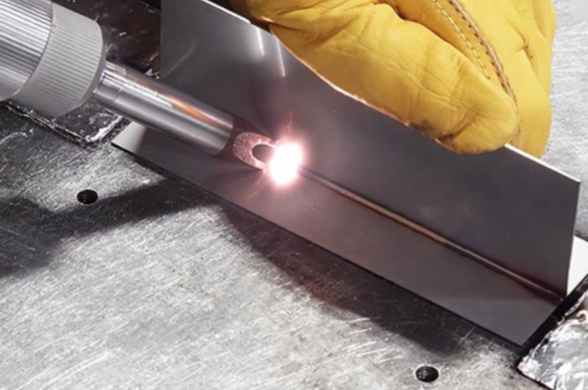 光纖激光焊接機在鈦合金焊接中的應用指南
