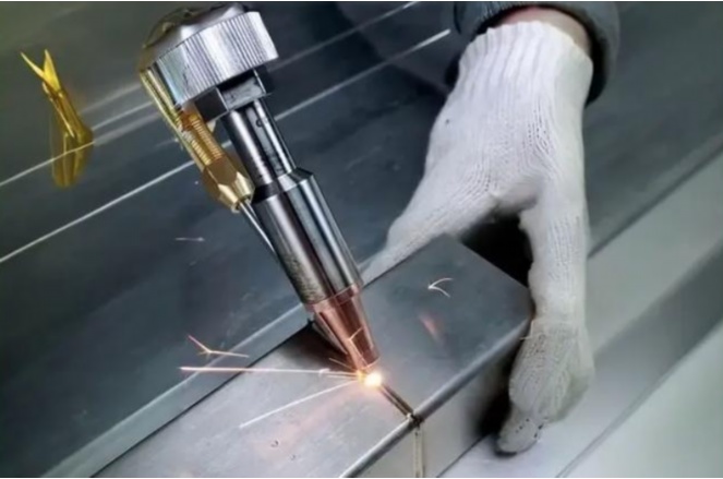 光纖激光焊接機穩定性提升改造方案