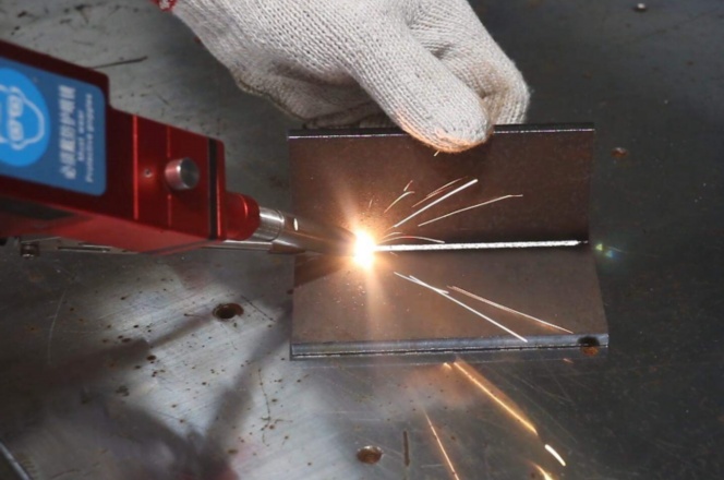 光纖激光焊接機焊縫質(zhì)量改進項目復盤