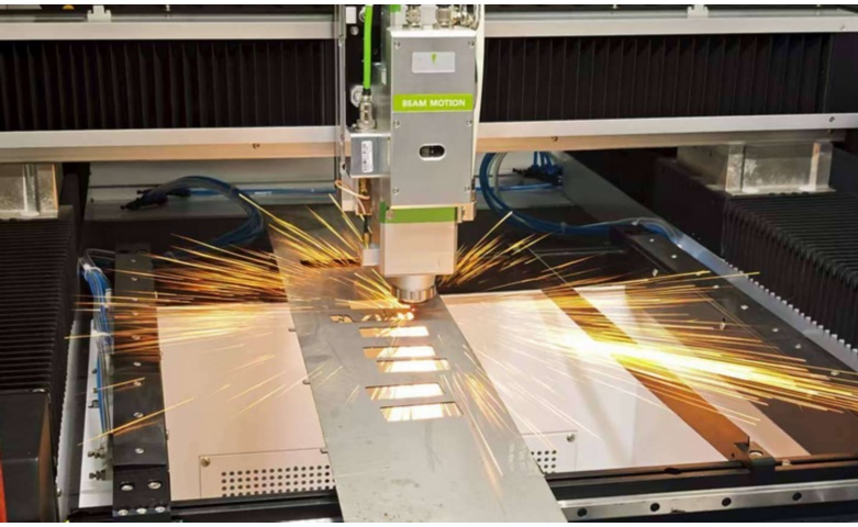 精密激光切割機(jī)對(duì)操作人員培訓(xùn)成本是多少