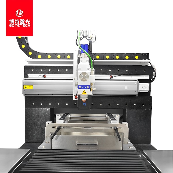 高精度激光切割機(jī) 高精度激光切割機(jī)