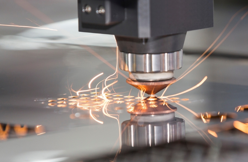 皮秒激光切割機是什么光源類型(激光切割機工藝參數表)