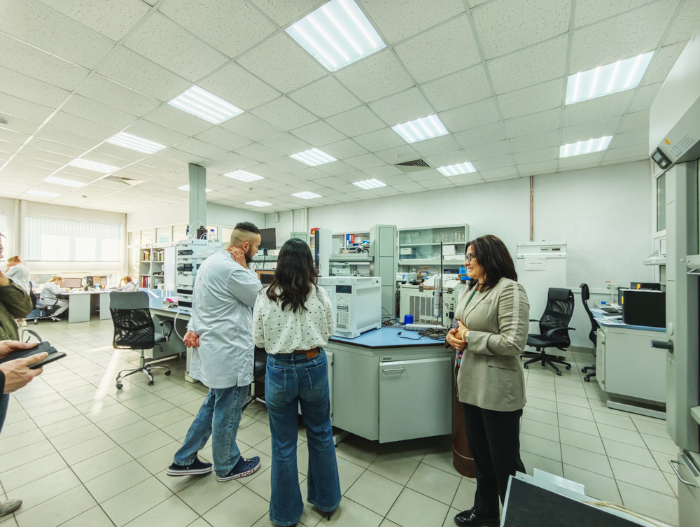 1760597150934067.jpg 1760597150934067.jpg